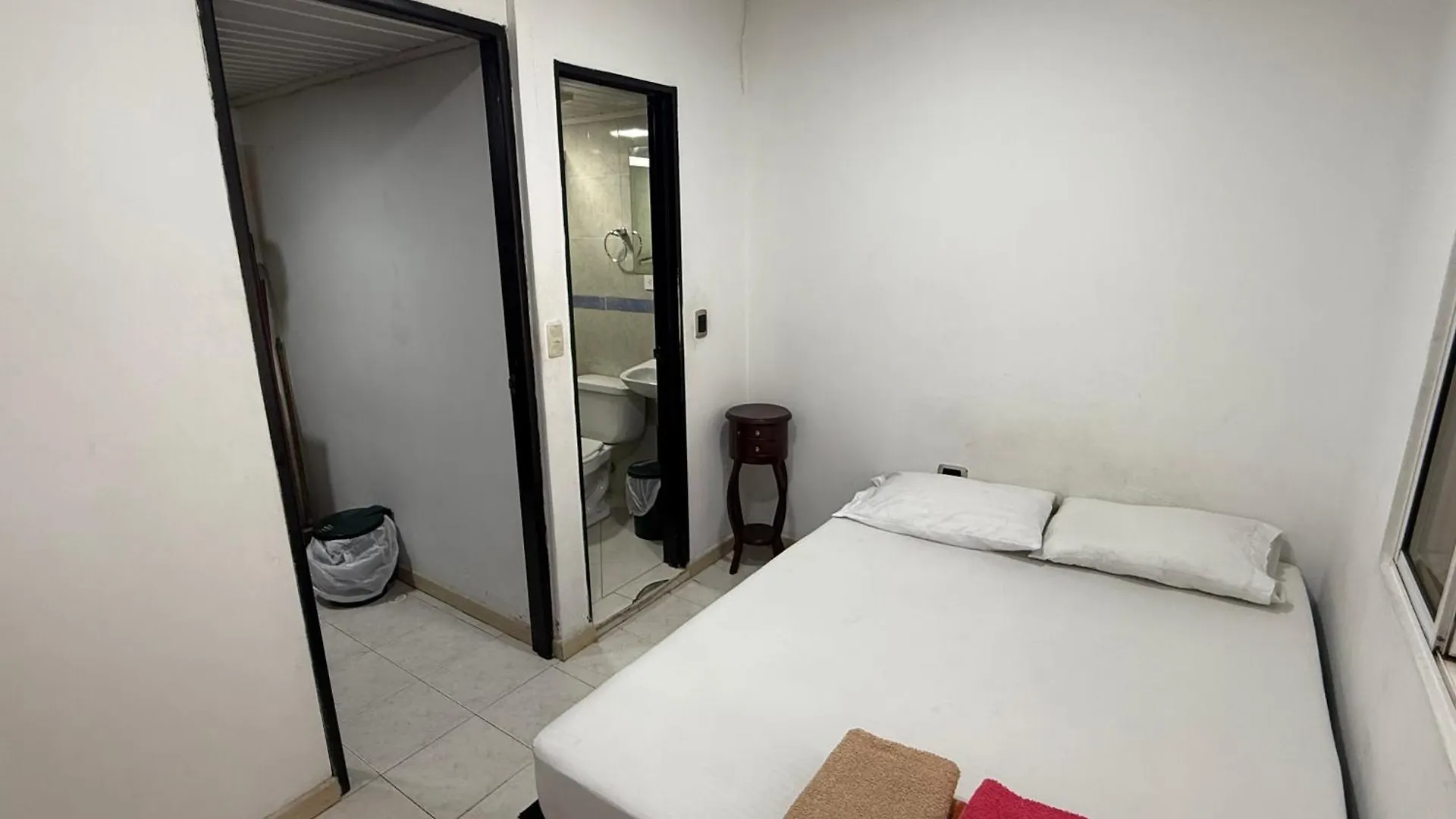 Apartaestudio En Excelente Ubicacion Medellin