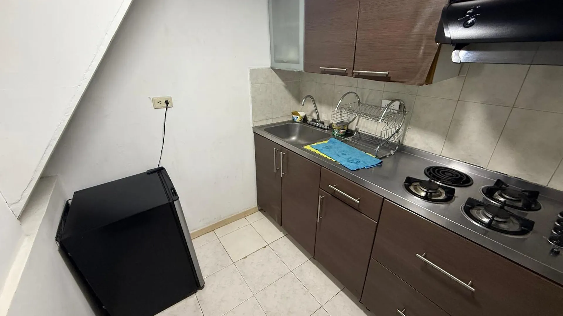 Apartaestudio En Excelente Ubicacion Medellin Apartment