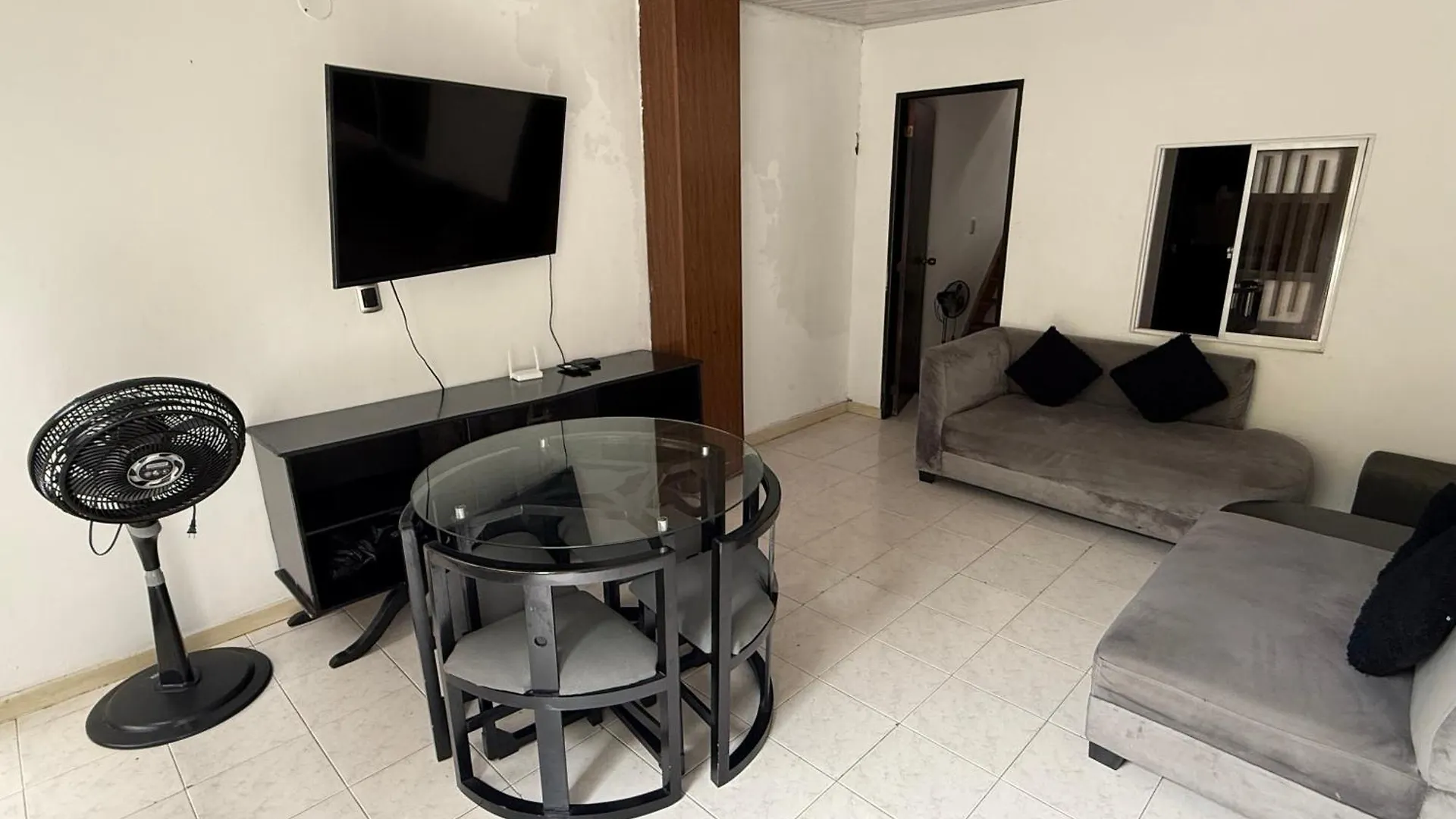 Apartaestudio En Excelente Ubicacion Medellin